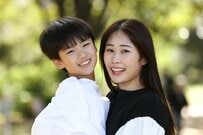 夏休み中の「母親の後ろ姿」に称賛　戦士のような姿に「誰よりもかっけぇ！」