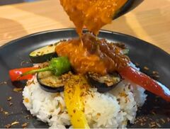 埼玉県の道の駅で味わう「キューポラカレー」とは？「地元らしさが伝わる一品」「後から来る辛さがたまらない！」