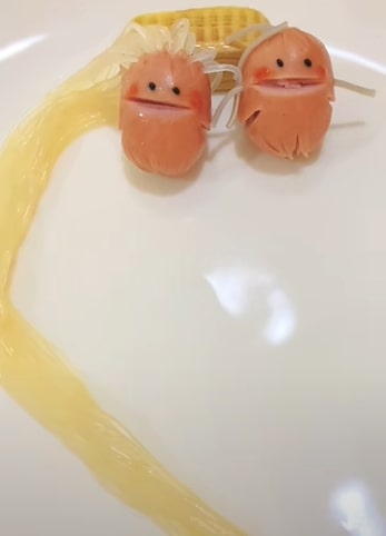 今回は『春雨と五色素麵』を使ったソーセー人です
