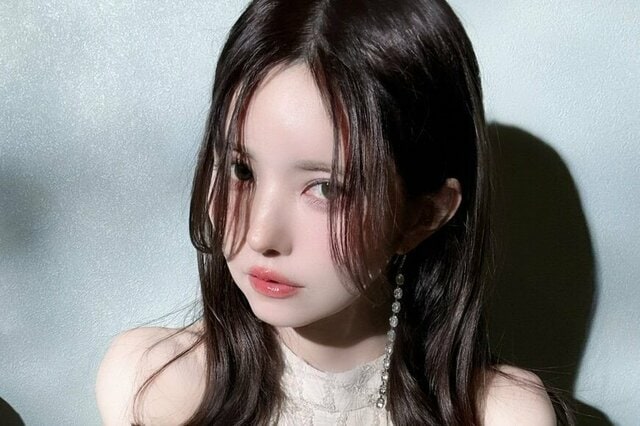 益若つばさ 40歳と思えぬ美貌！17歳息子との“親子ショット”が大反響「ほぼカップル」「信じられへん」「絶対イケメン」