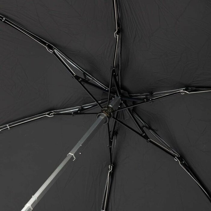 握りやすさと見た目の美しさを両立させています