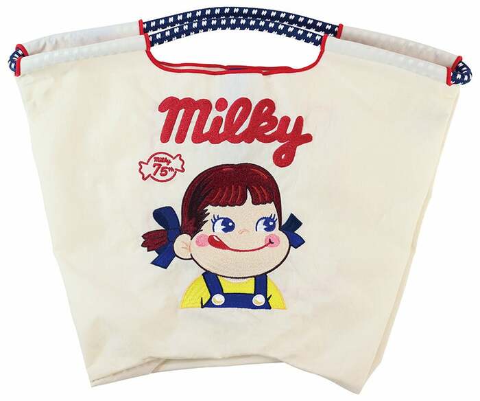 ミルキーのパッケージをイメージしたオリジナルデザインのショッピングバッグ