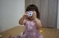 娘の3歳の誕生日に「トイカメラ」をプレゼント　娘が撮影した1枚に「10年後、この画像みて号泣する自信しかない」