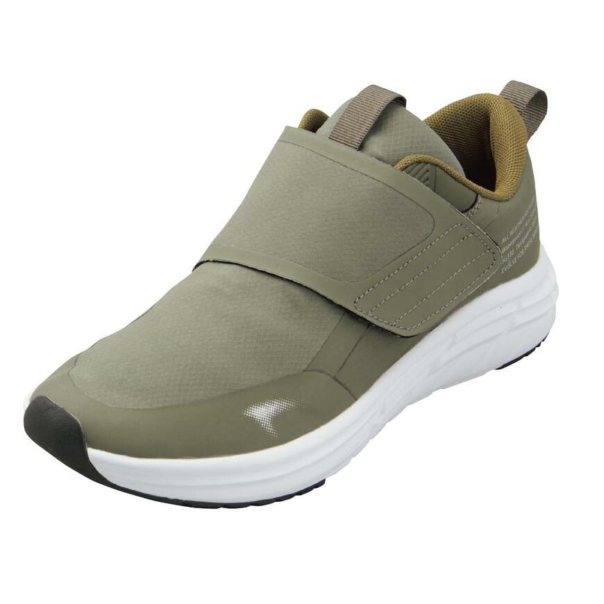 出所：ワークマン公式オンラインストア アスレシューズストームランナー2