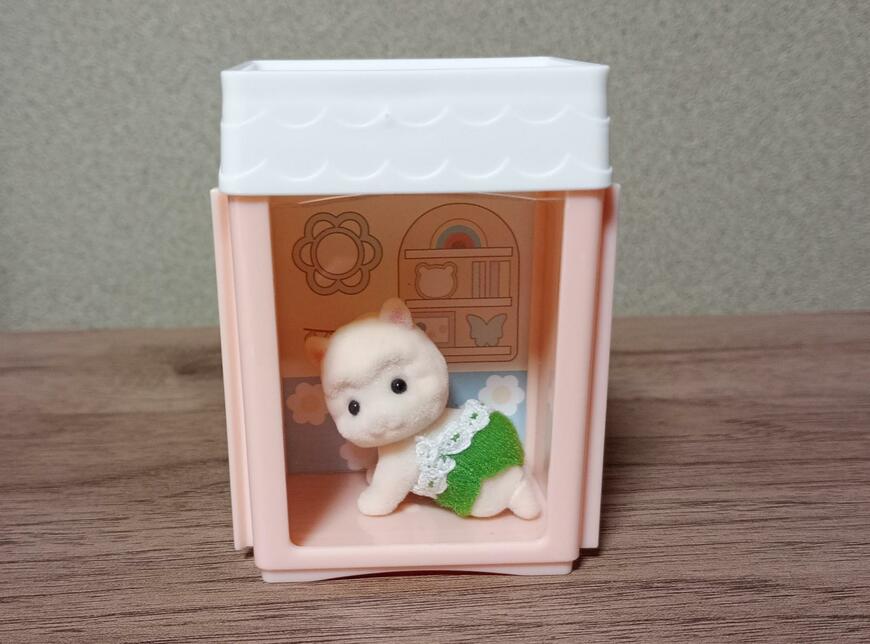 筆者撮影（セリア、おうち型連結ディスプレイケース ノスタルジー）