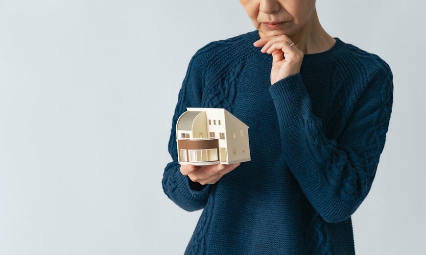 【老後の住宅ローン地獄】「60～70歳代でも平均で約500万円」元銀行員が警鐘！「住宅ローンを組むとき」考えておきたいポイント3選