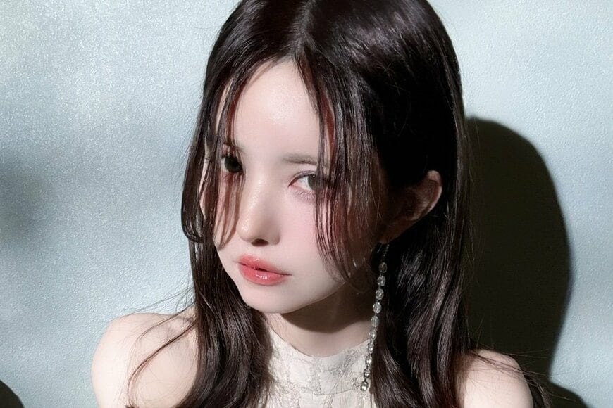 益若つばさ 40歳と思えぬ美貌!17歳息子との“親子ショット”が大反響「ほぼカップル」「信じられへん」「絶対イケメン」