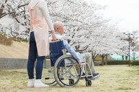 70歳代と80歳代の生活費はいくら？貯蓄平均から考える「老後の備え」3選