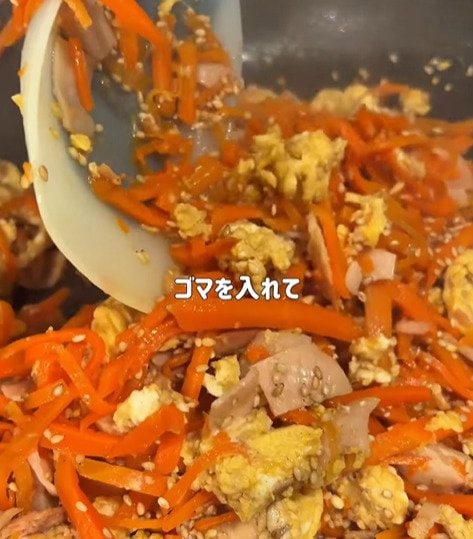 にんじん嫌いの婚約者も虜に！【自家製にんじんしりしり弁当】同棲彼女が作るカラフル弁当に「これは優勝！」