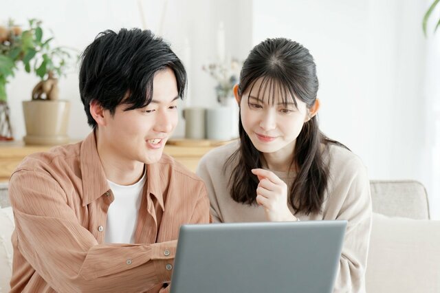 【二人以上世帯】「貯蓄4000万円以上」は何％？《平均貯蓄額・中央値》はいくら？平均貯蓄額に満たない世帯は約67%