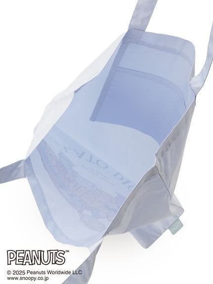 サイズは縦42cm、横34cm