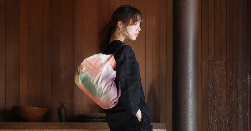 出所：株式会社マーナ　ShupattoコンパクトバッグM Mountain Views