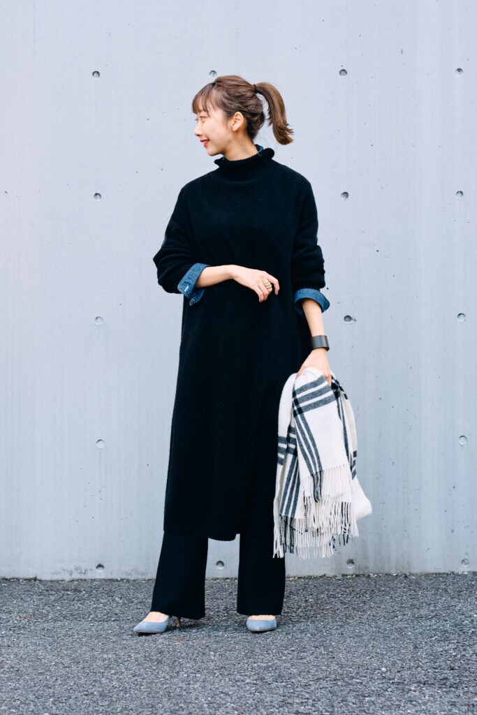 （ニットワンピース ¥23,100 Plage ）