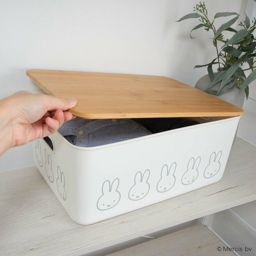 出所：ニトリ公式　miffy バンブーふた付き収納ケース