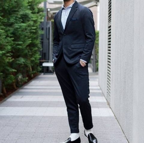 EDIFICE - T/Wジャージジャケット&イージーテーパーパンツ ¥32,400（税込）