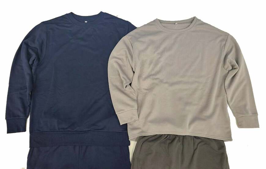 株式会社ゲオストア公式 スウェット上下セットの画像