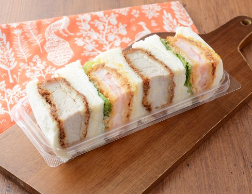 ローソンの新商品：海老カツヒレカツBOX
