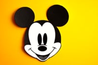 オリエンタルランドの株価は▲1%安。配当利回りとPERはどんな水準かチェック（2025年5月20日・株式取引概況）