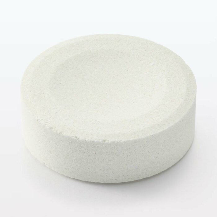 8種類の植物エキスを配合しており、肌を保湿するうれしいメリットも