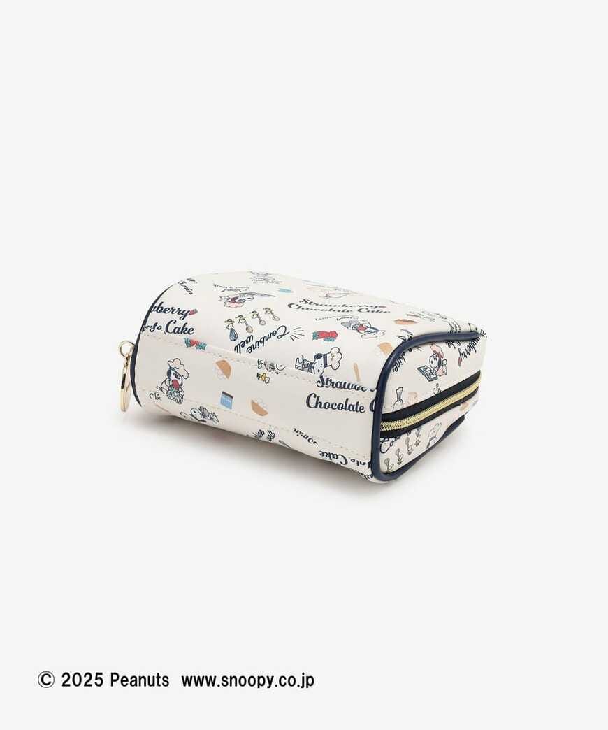 出所：アフタヌーンティー公式　ポーチ／PEANUTS