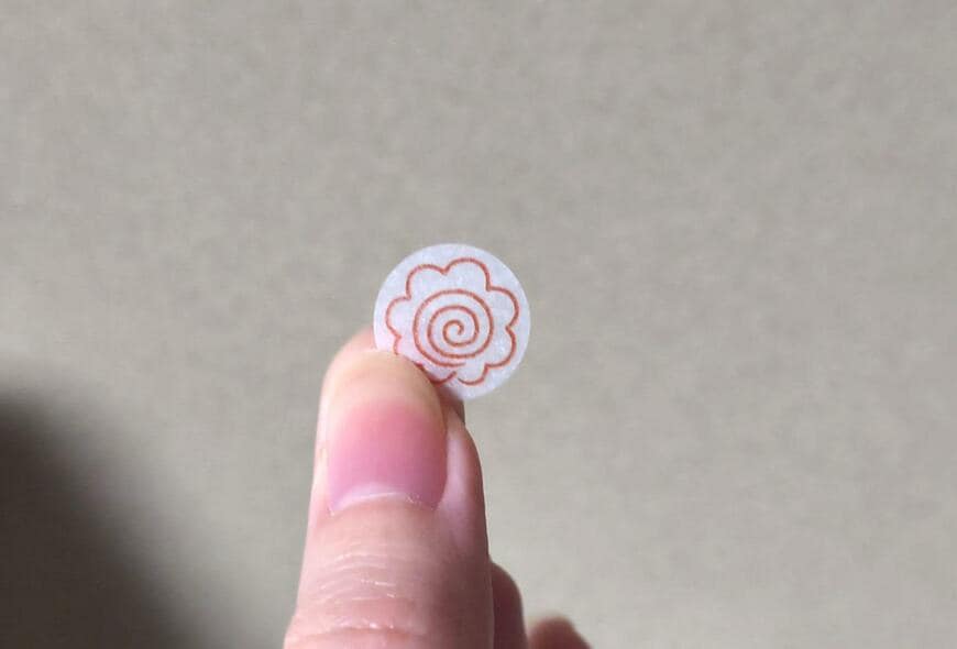 筆者撮影（セリア、トレーシングポイントシール はなまる 140片）