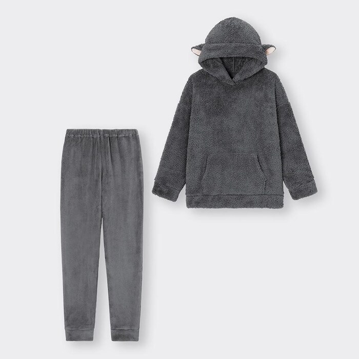 出所：GU公式 ファッション通販サイト マシュマロフィールフーディセット(シープ)(長袖&ロングパンツ)