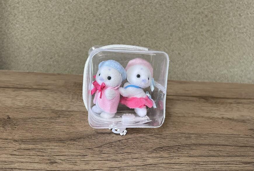 キャンドゥ、ぷちっとマスコットポーチ(キューブ型)画像