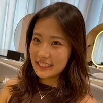 【激変】ロングの女性が美容師に任せてボブにした結果→美しすぎる髪型に笑顔あふれる
