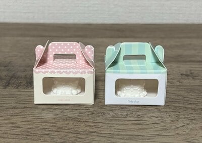 セリア、9599 ぬい用 ケーキ＆持ち帰りボックス セット商品画像