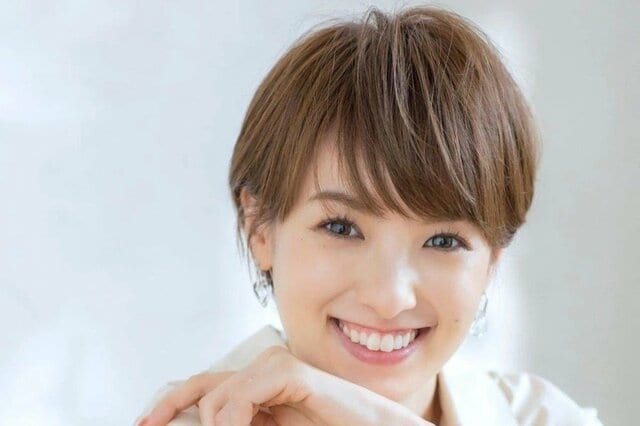 南明奈 濱口優と“お昼休憩中”仲良しショットを披露 「ほっこりする」「ほんとお似合い」