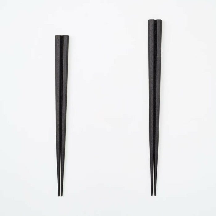 「すり漆 六角箸」は21cmと23cmがあります