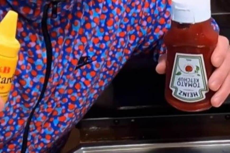 父親が息子に作る「2種のハンバーガー弁当」　専門店の商品のような出来栄えに「真似してみたい」