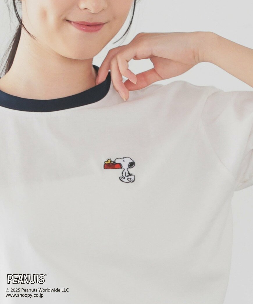 出所：ハニーズ公式　スヌーピー／Ｔシャツ