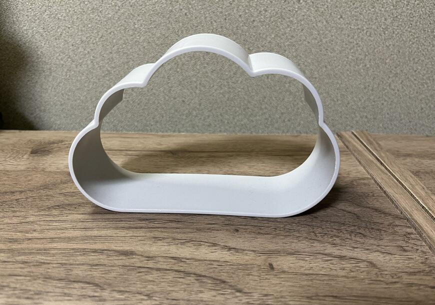 セリア、くもシェルフ画像