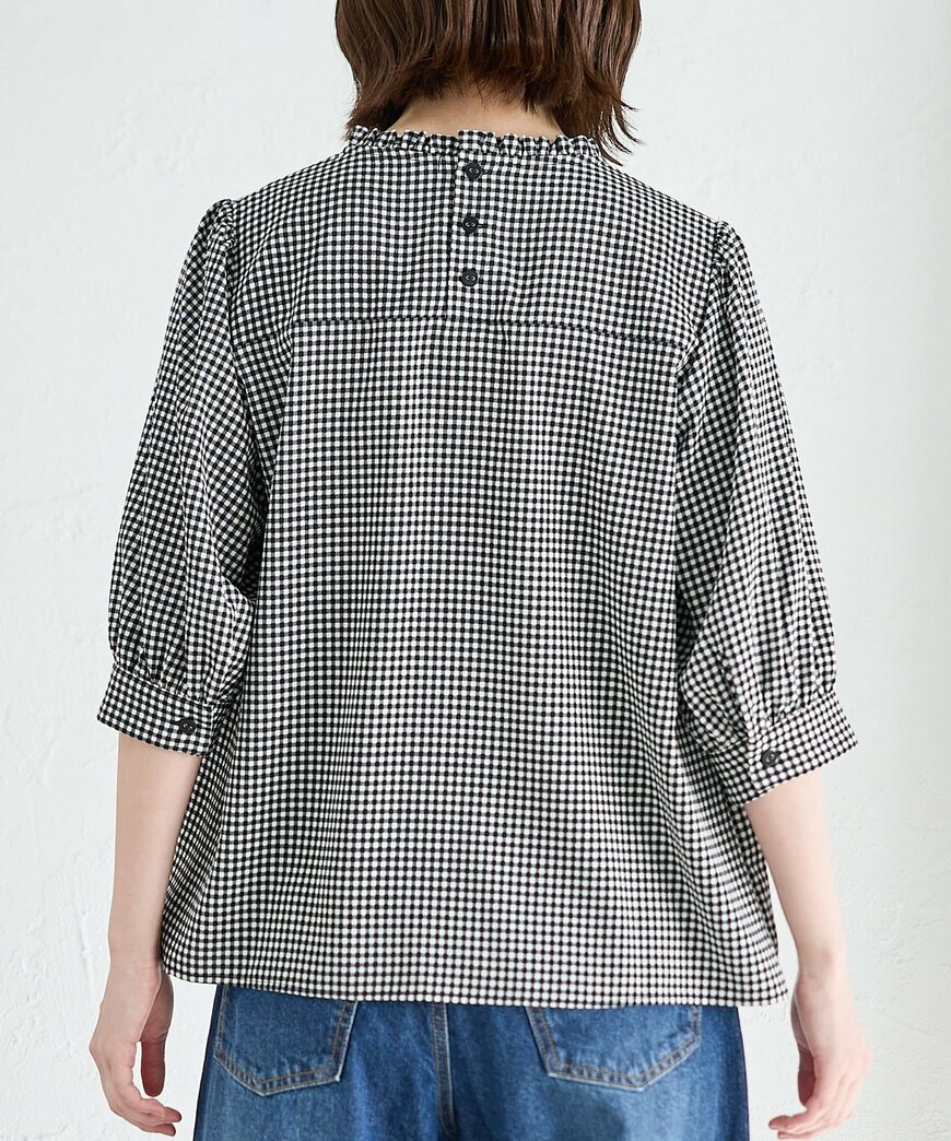 ハニーズ公式　6分袖フリルブラウス（ボタン）