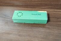 使い終わったコンタクトレンズで作られた「まさかのもの」　ユニークな作品に思わず目を疑う