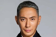 「本当に麻央さんのよう」市川團十郎 長女・麗禾がママのコート着用した姿にネット感激「見てるだけでジーンときます」
