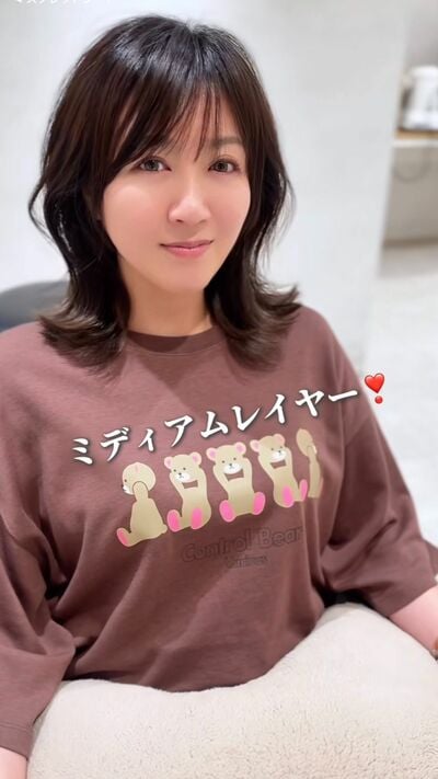 外ハネのミディアムレイヤーに変身