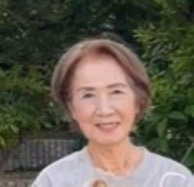 【91歳マダム】トレーナーを使った“カジュアルコーデ”に「若々しい」「憧れます！」の声