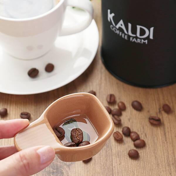 陶器製で重量感のある使いごこちも魅力のひとつ