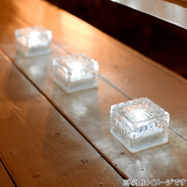 幻想的な庭を演出