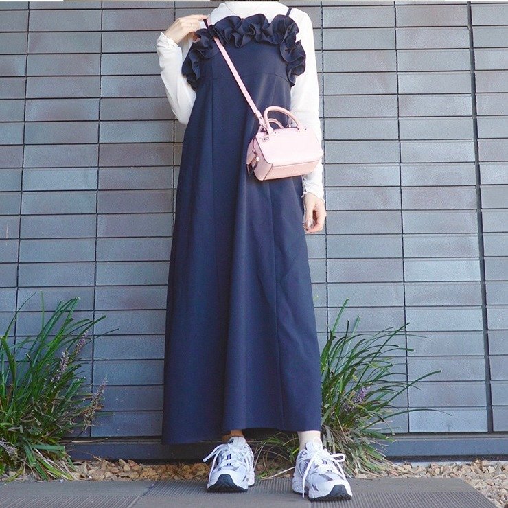 出所：しまむら公式　レディース　フリルキャミワンピース（hiichan）