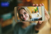 「SNS活動」している人は要注意！転職する時のNG行動