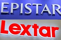 エピスターとレクスター、共同持株会社を設立