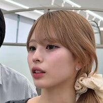 「ブリーチをやめたい」女性がブラウンカラーで大人可愛くイメージチェンジ　カット後の感想は「完璧」
