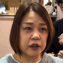 前髪のスタイルに悩む女性がお任せヘアで〈ふんわりボブ〉に印象チェンジ