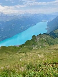 スイスで見つけた“世界的アウトドアメーカーが「実は日本創業」　意外な事実に反響
