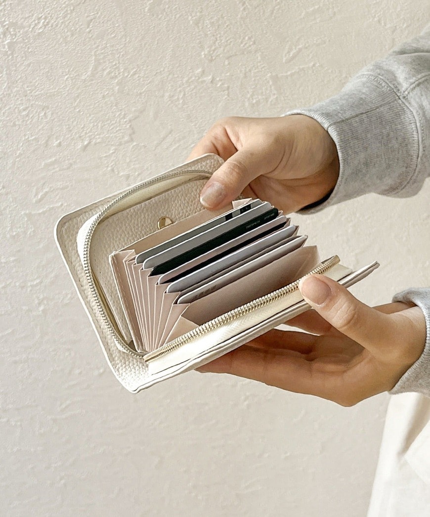 出所：パルグループ公式ファッション通販サイト　カードケース