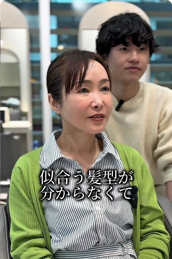 【似合わせショート】「顔立ちに合った髪型がいい」と話した女性が、カットで前髪のあるやわらかなスタイルにスタイルチェンジ