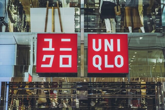 秋口のファッション ユニクロの「リブポロカーディガン」が正解！大人かわいいデザインで使いやすい